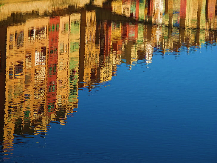 riflessione, acqua, canale, il mirroring, Viaggi, Spagna, Girona