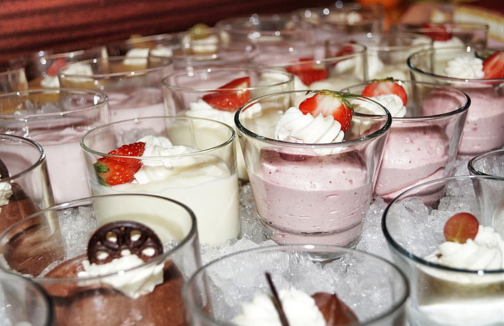 dessert, sweet, food, eat, mousse au chocolat, strawberry cream, cream