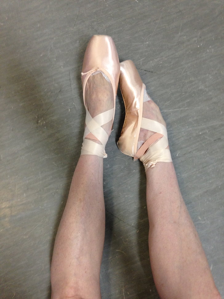 ballet, pointe, feet, satin, ribbons, pink, girl