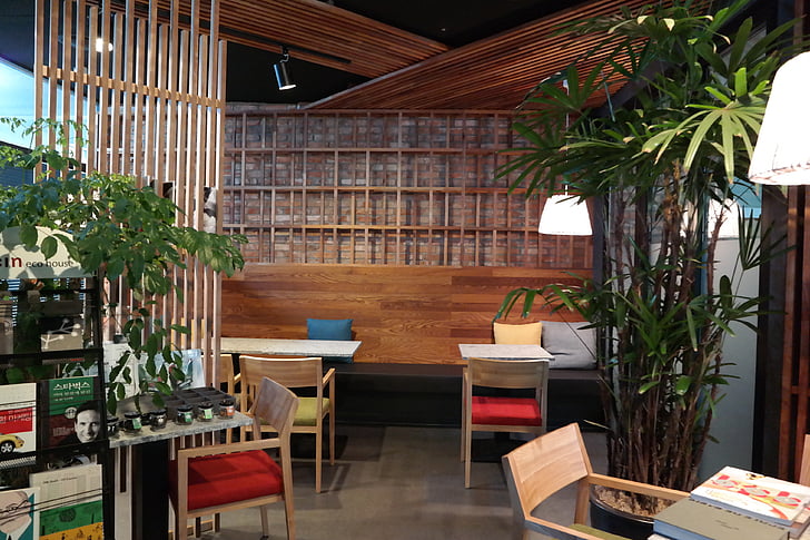 cafenea, confortabil, confortabil, stil nord-european, cald, scaun gol, tabel