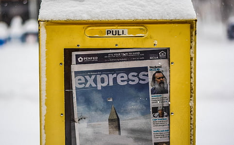 snowzilla, january 2016, snow storm, kiosk, newspapers, post, journal