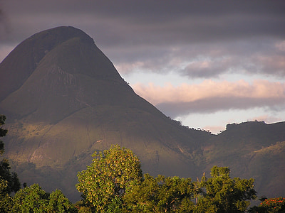 Μοζαμβίκη, βουνά, ουρανός, σύννεφα, κοιλάδα, δέντρα, ηλιοβασίλεμα