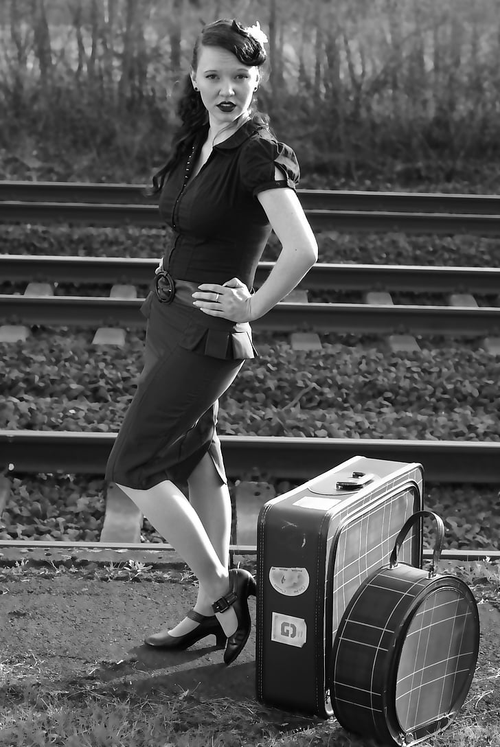 perno para arriba, blanco y negro, retro, nostálgico, Foto retro, equipaje, viajes