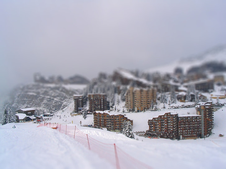 Skigebiet, Hotels, Winter, Ski-Abfahrt, Skifahren, Skiurlaub, TiltShift