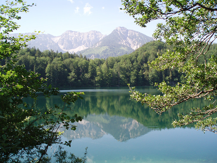 vale na acepção do, alatsee, Füssen, Verão, água spieglung, montanhas