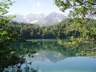 völgy értelmében, Alatsee, Füssen, nyári, víz spieglung, hegyek