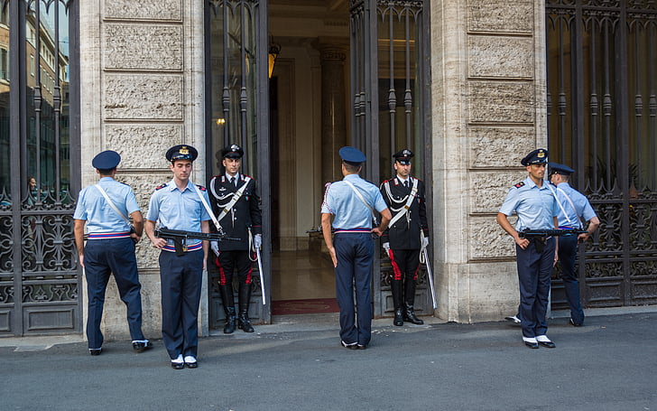 carabinieri, honor guard, rome, italy