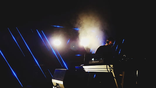 tối, DJ, DJ, đèn chiếu sáng, người đàn ông, người, âm nhạc