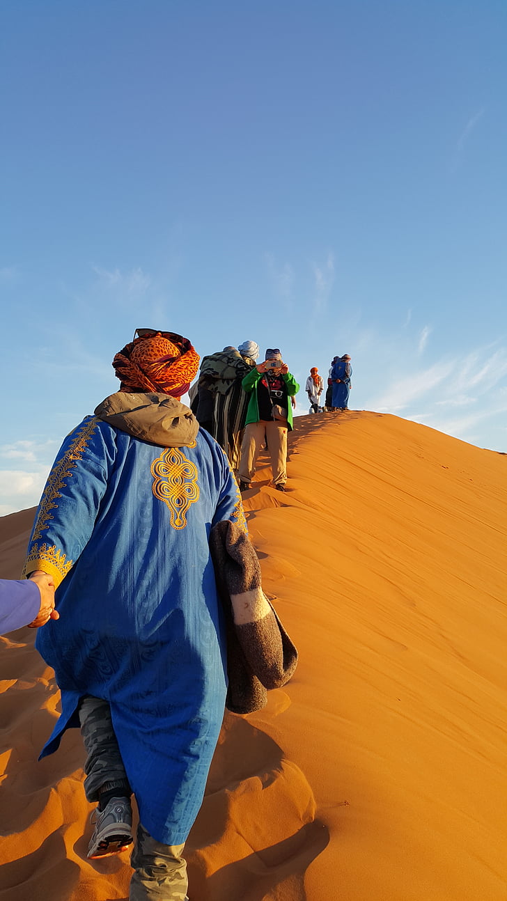 yardım eli, bir Golden sands, renkli, insanlık, Sahara, tırmanış, Bekle