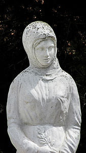 Kipras, Vrysoules, motina, skulptūra, paminklas