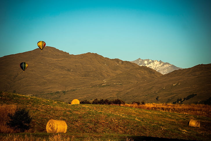 bendemeer estates, new zealand, snow capped mountains, hay rolls, mountain, sea, beautiful