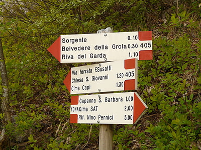 signs, signposts, directory, keeps, via ferrata, garda, direction
