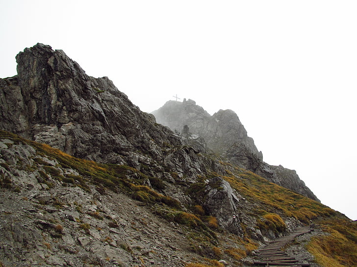 Kanzelwand, Gipfelkreuz, steinig, Alpine