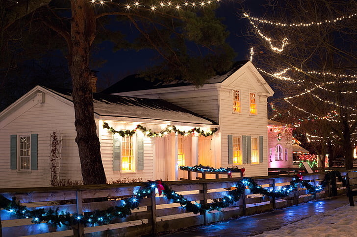 karácsonyi ház, éjszaka, karácsonyi fények, Holiday, dekoráció, szezonális, város