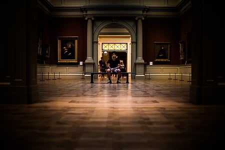 Menschen, Mann, sitzen, allein, Museum, Gebäude, Einrichtung