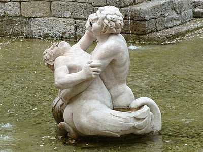 a kois karmienia kaczek, człowiek, człowieka, posąg, ogród, ogrody wodne Hellbrunn