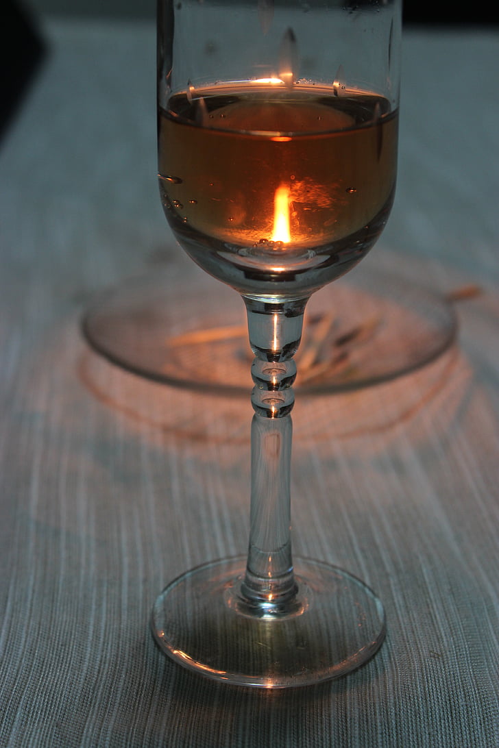stiklo, vynas, žvakė