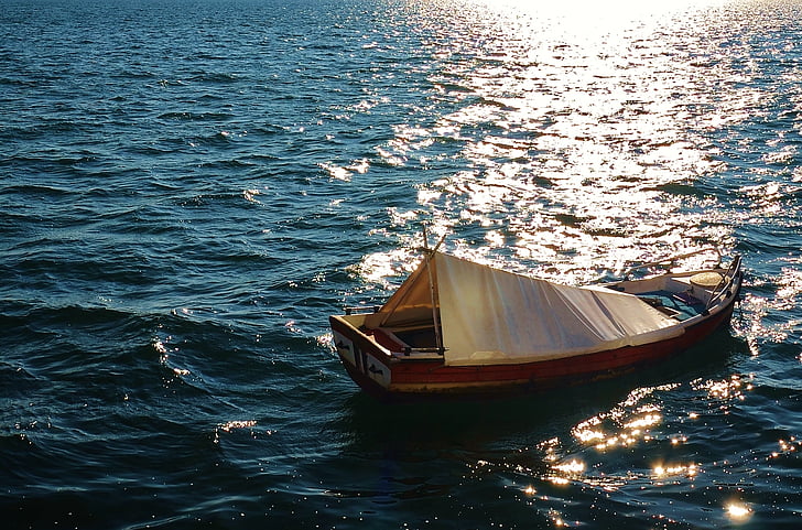 rudos spalvos, valtis, dangtelis, vandens, dienos, žvejybos valtis, vandenyno