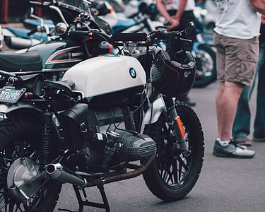 selective, focus, photography, white, bmw, naked, motorcycle