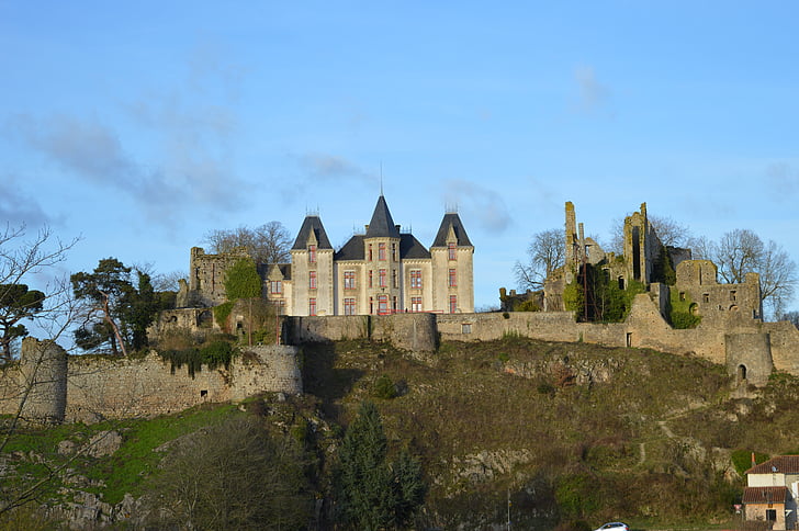 Schloss, Bressuire, Wälle