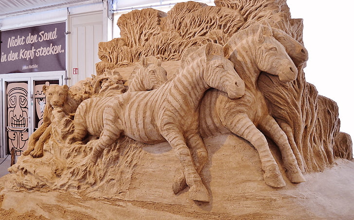 sand sculpture, zebras, artwork, exhibition, sandy worlds