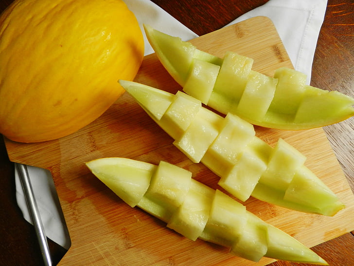 melon, vitamins, health, diet, fruit, vitamin