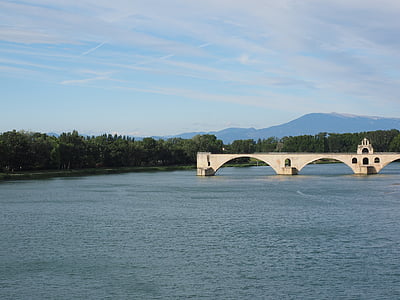 Pont saint bénézet, Pont d'avignon, Rhône, Avignon, zrúcanina, oblúkový most, zachovanie historickej