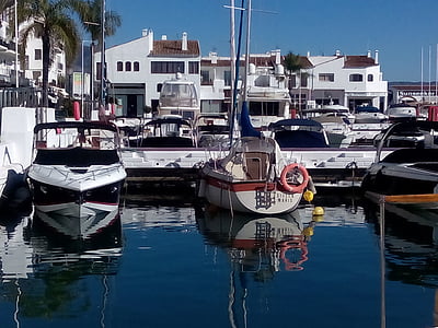 Port, csónakok, Marina, jachtok, Costa del sol, tavaszi
