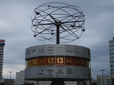 Maailmankello, kello, Urania maailman aika, Alexanderplatz, Berliini, Saksa, Art