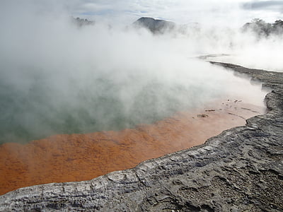 termiska vatten, Wai-o-tapu, vulkaniska sjö, Champagne pool, Nya Zeeland, arsenik, Stibnit