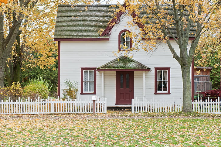 bílá, malované, dům, dřevěný, zarámovaný, plot, list