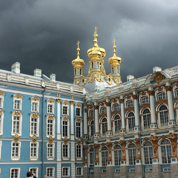 Palacio de Catherine, San Petersburgo, Rusia, tempestad de truenos, cielo, arquitectura, lugar famoso