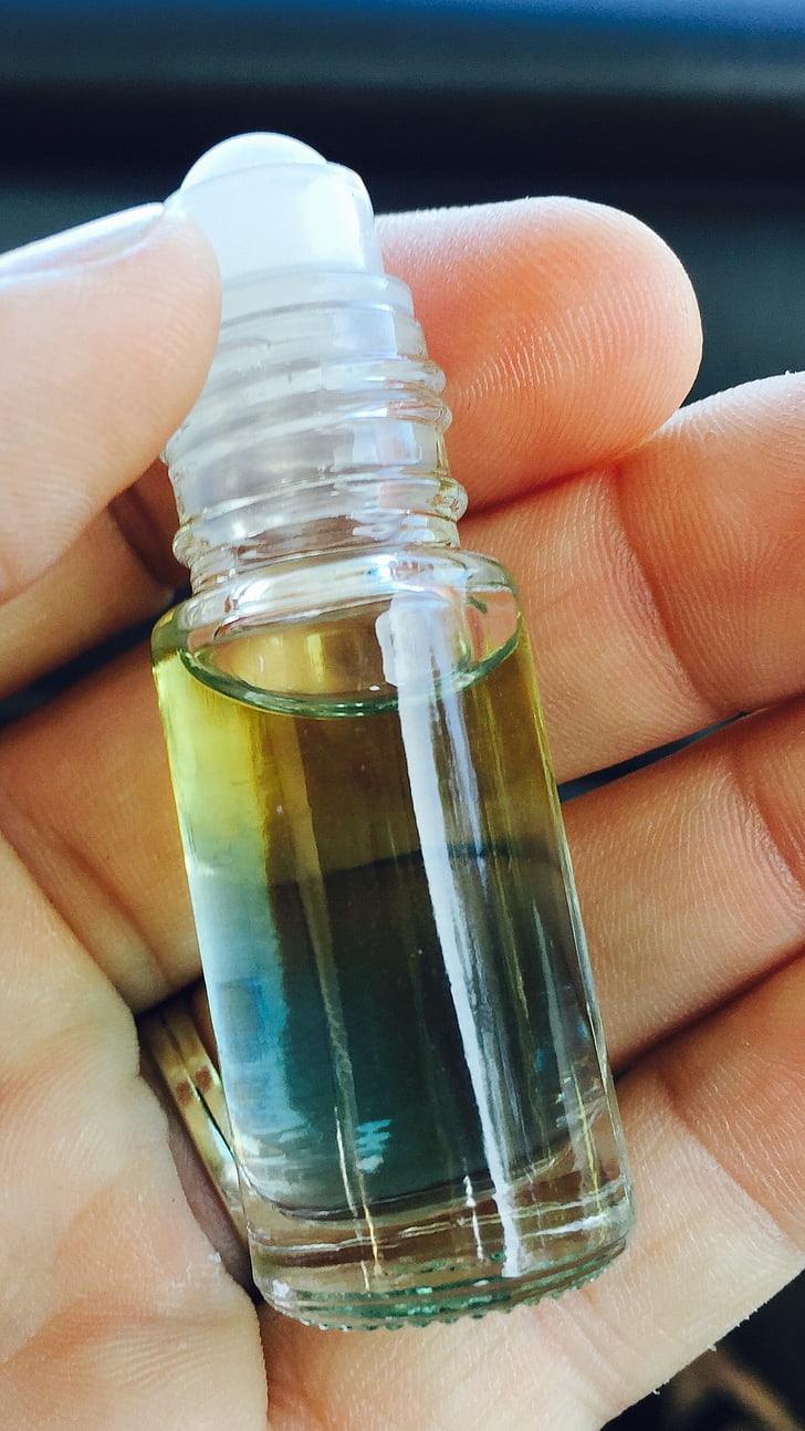 olis essencials, ampolla de corró, olor, líquid, terapèutiques, aromateràpia, Naturopatia