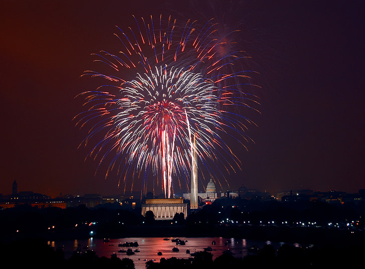 Den nezávislosti, čtvrtého července, ohňostroj, Národní centrum, Washington, d.c., noční, Oslava