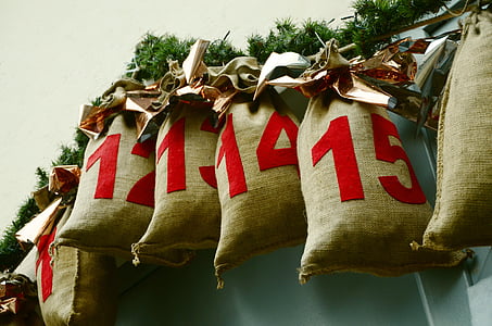 Julkalender, saeckcken, Advent, jul, weihnachsdekoration, gåvor, gratulationskort