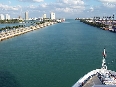 Miami, plavba, loď