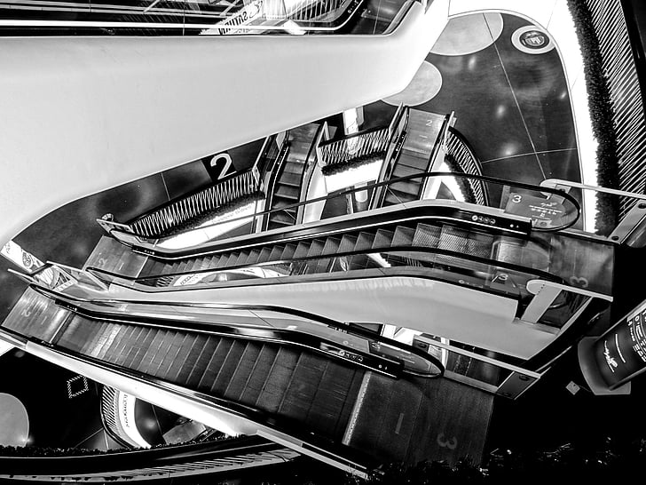 Frankfurt, MyZeil, trappor, arkitektur, Frankfurt am main Tyskland, svart och vitt