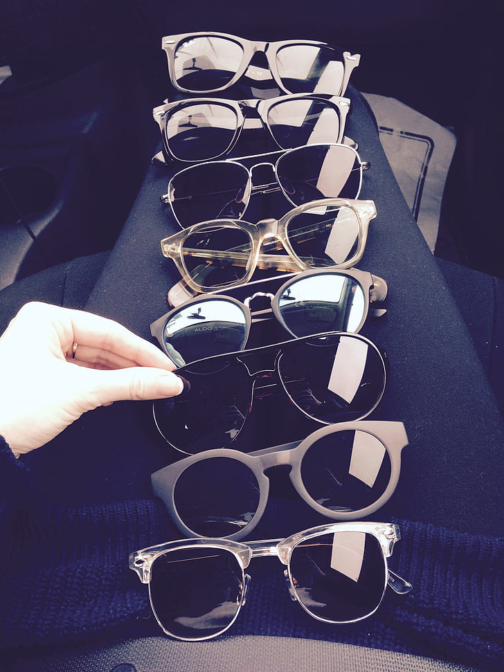 coleção, óculos, óculos de sol, óculos de sol, para-sóis, mão humana, parte do corpo humano