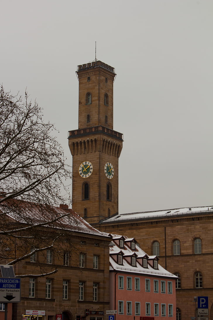 stolp, sneg, pozimi, hladno, mestna hiša, ura, staro mestno jedro