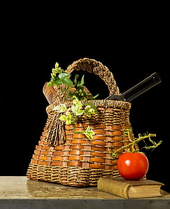 Zátišie s košíkom, zátišie, Kôš, paradajka, listy, kniha, jedlo
