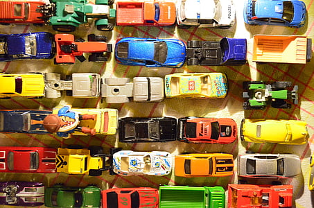 장난감, 장난감 자동차, 자동차, 어린이 방, 플레이, 다채로운, 아이 들