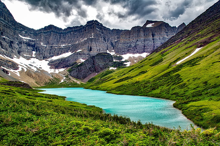Cracker-tó, Glacier nemzeti park, Montana, hegyek, táj, festői, hó