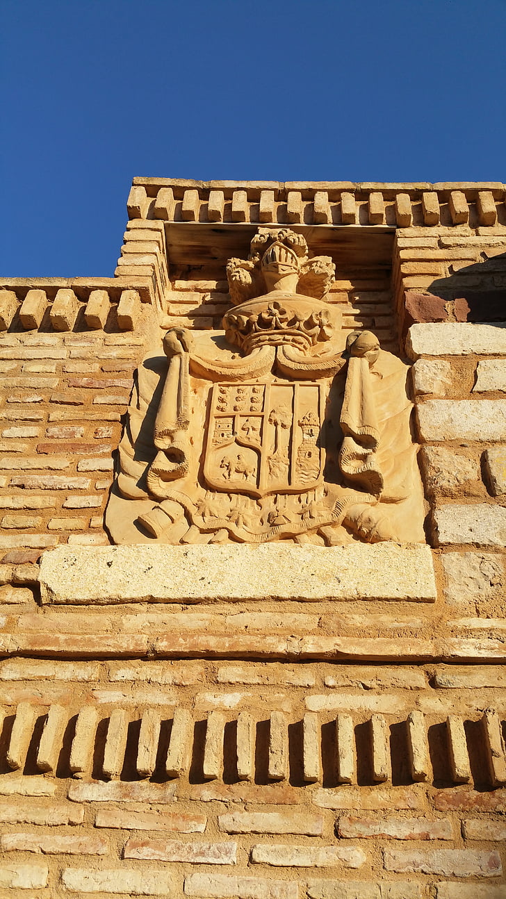 coat of arms, wall, stone, castle ros, balsicas, murcia, viscount