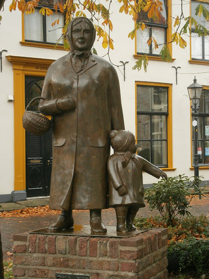 statue, image, autumn, granny, child, brass, art