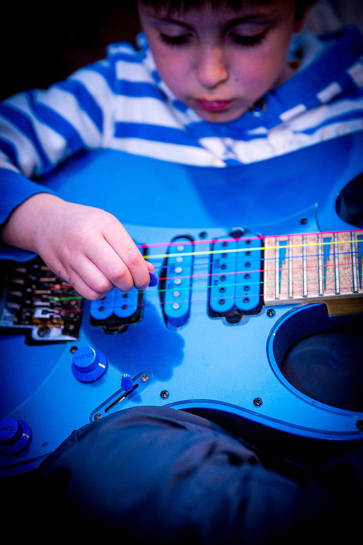 igranje, glasba, glasbilo, fant, kitara, otroci, praksa