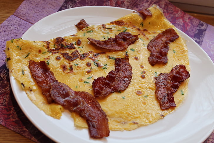 bacon pancakes, noon tips, traditional food