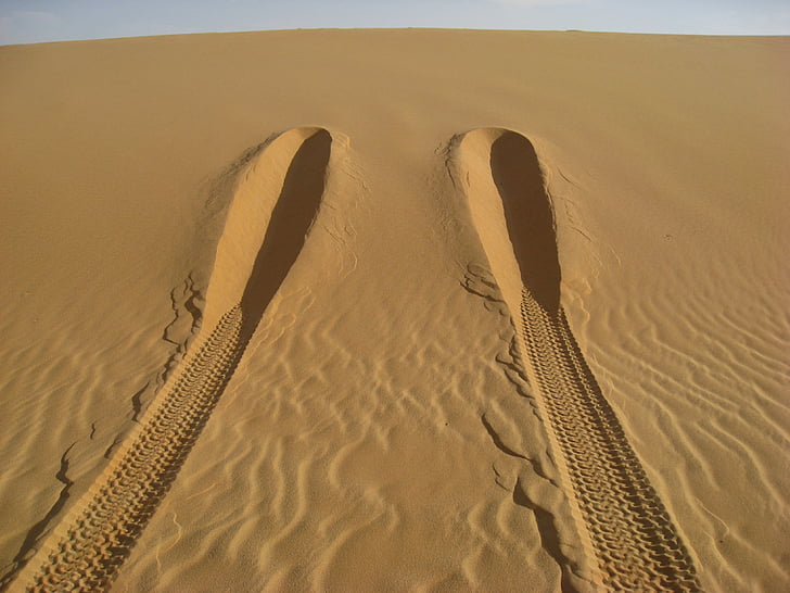Desert, piesok, Sahara, stopy, pneumatiky, odtlačky prstov, piesočné duny