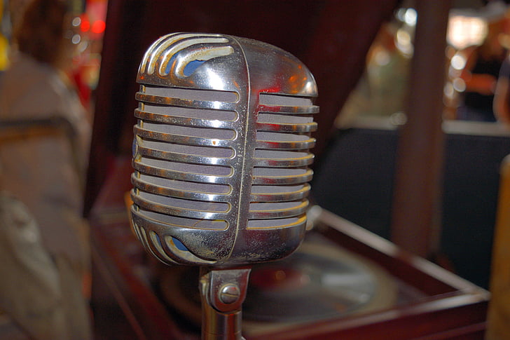 vecchio microfono, vintage, retrò, oggetto d'antiquariato, microfono, musica, suono