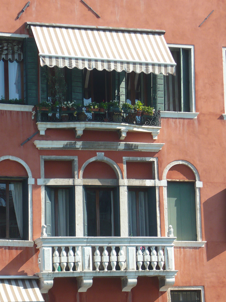 Benátky, Taliansko, balkón