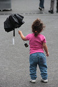 criança pequena, guarda-chuva, Outono